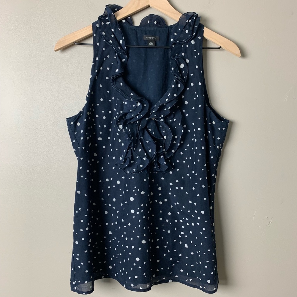 Ann Taylor ruffles neckline sleeveless top